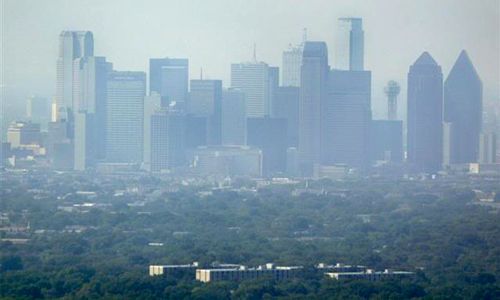 Air Pollution In Dallas-Fort Worth Dropped To Record Lows, But It Still Gets A “F” In A National Report.